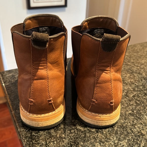 Saddle brown vegan leather boots. Excellent condition. - Picture 3 of 6